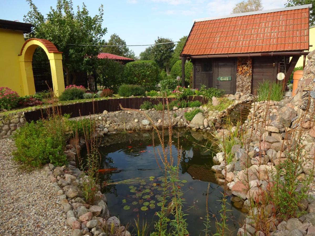 Ferienhaus "Am Gutspark" Alt Tucheband Luaran gambar