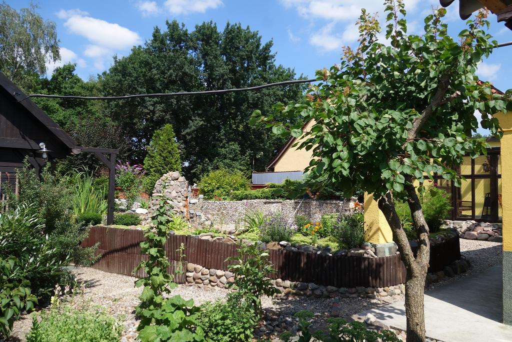 Ferienhaus "Am Gutspark" Alt Tucheband Luaran gambar