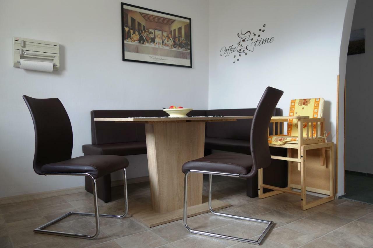 Ferienhaus "Am Gutspark" Alt Tucheband Luaran gambar